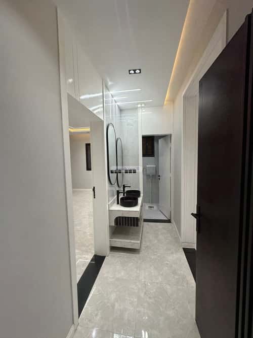 شقة 221 متر مربع ب 4 غرف اليرموك، خميس مشيط