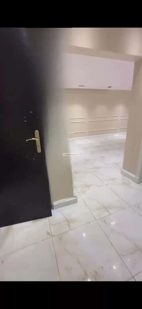 Apartment 223 SQM with 5 Bedrooms Al-Muanisiyah, East Riyadh, Riyadh