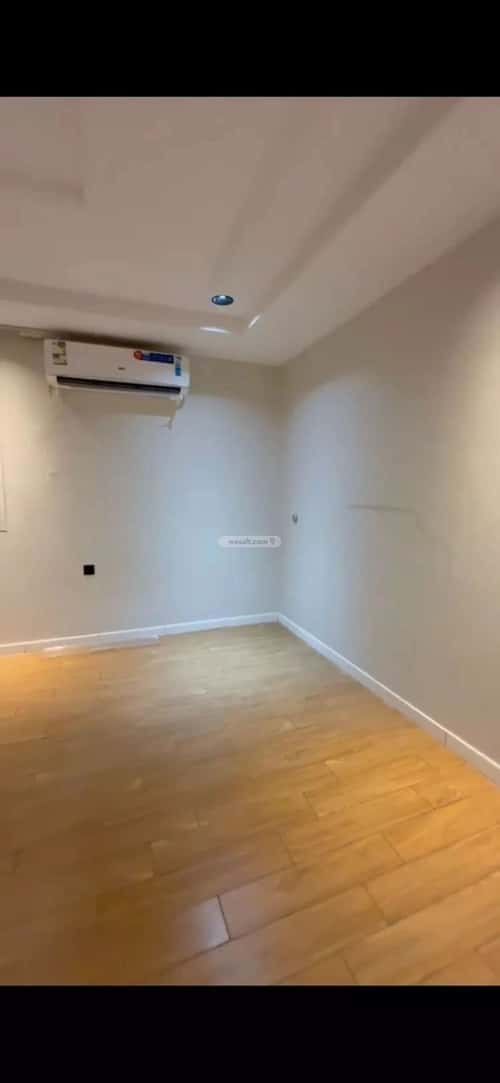 Apartment 223 SQM with 5 Bedrooms Al-Muanisiyah, East Riyadh, Riyadh