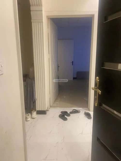 فيلا 200 متر مربع واجهة شمالية ب 5 غرف طويق، غرب الرياض، الرياض