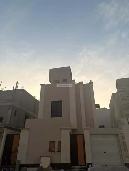 Floor 251 SQM with 4 Bedrooms Al Bayan, East Riyadh, Riyadh