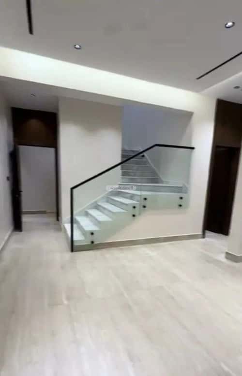 فيلا 191 متر مربع شمالية على شارع 15م بدر، جنوب الرياض، الرياض