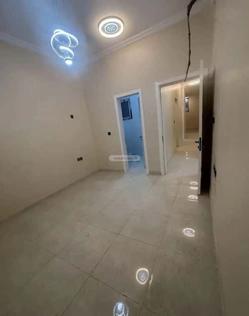 شقة 144 متر مربع ب 5 غرف مدينة العمال، الخبر