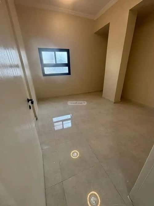 شقة 144 متر مربع ب 5 غرف مدينة العمال، الخبر