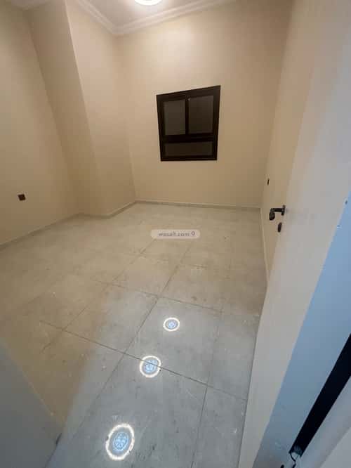 شقة 144 متر مربع ب 5 غرف مدينة العمال، الخبر