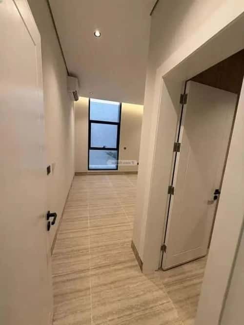 شقة 144 متر مربع ب 5 غرف مدينة العمال، الخبر