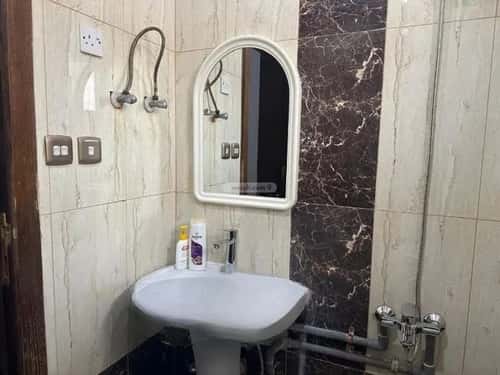 Apartment 176 SQM with 7 Bedrooms Hajer, Aldammam