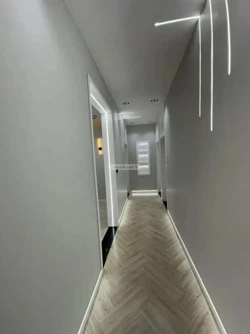 شقة 223 متر مربع ب 4 غرف اليرموك، خميس مشيط