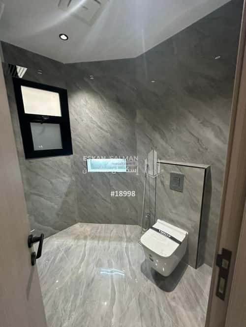 فيلا 446 متر مربع غربية على شارع 25م النعيم، رابغ