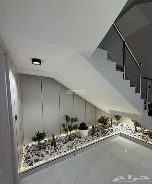 Villa 250 SQM Facing North on 18m Width Street King Fahad Dist, Aldammam