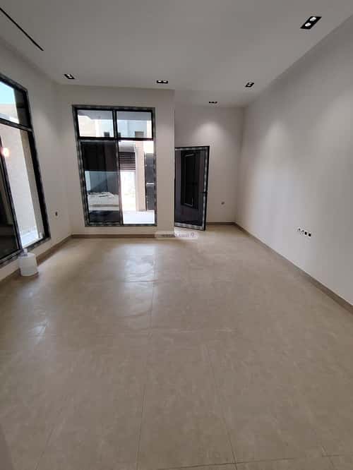 Villa 298 SQM Facing North on 15m Width Street Ar-Rimal, East Riyadh, Riyadh