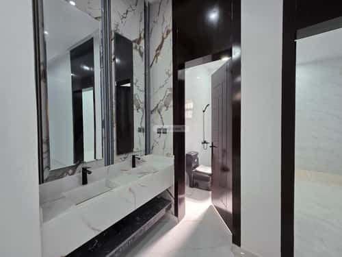 دور ب 5 غرف الجنادرية، شرق الرياض، الرياض