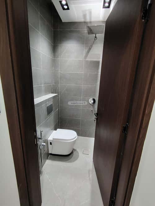 شقة 175 متر مربع ب 3 غرف إشبيلية، شرق الرياض، الرياض