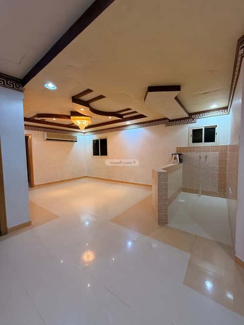 فيلا 375 متر مربع غربية على شارع 20م الحمراء، شرق الرياض، الرياض