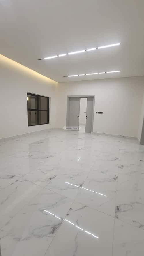 Floor 237 SQM with 5 Bedrooms Al Bayan, East Riyadh, Riyadh