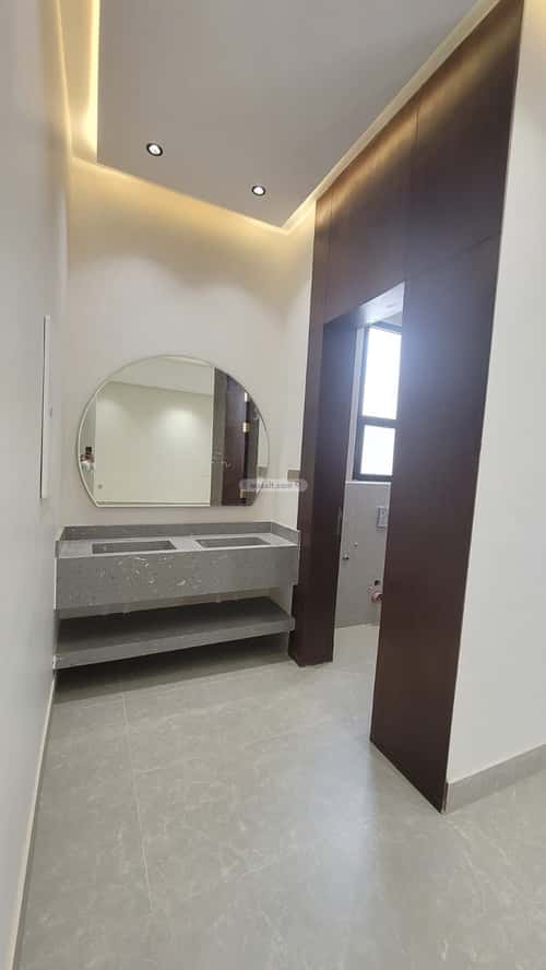 Floor 204 SQM with 5 Bedrooms Al Bayan, East Riyadh, Riyadh