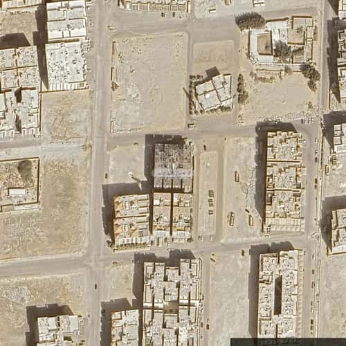 شقة 5 غرف في الحمراء