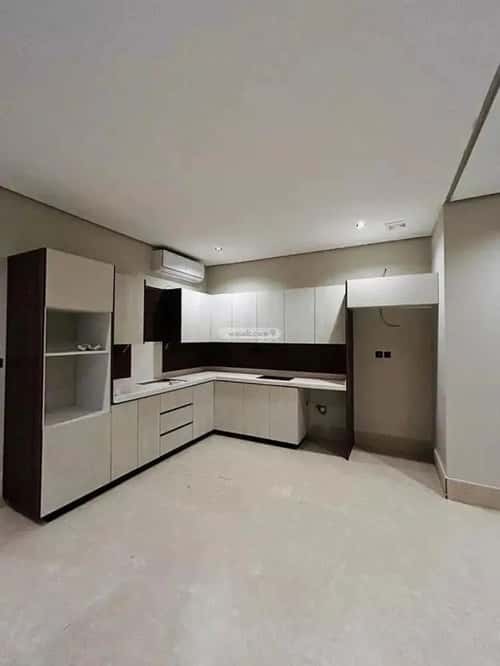 شقة 5 غرف في الحمراء