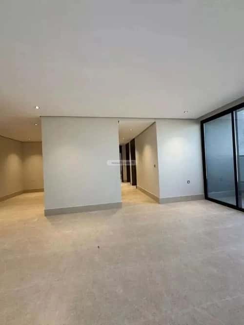 5 bedroom apartment in Al Hamra