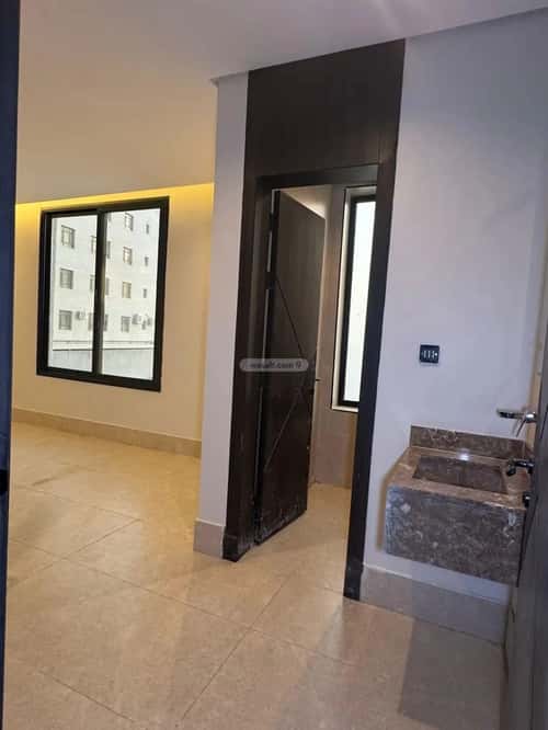 4 bedroom apartment in Al Hamra