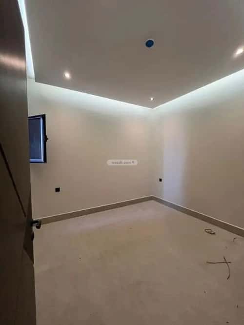 شقة 151 متر مربع ب 5 غرف الشعلة، الدمام