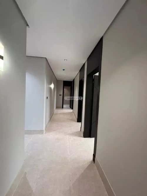 Apartment 206 SQM with 6 Bedrooms King Fahad Dist, Aldammam