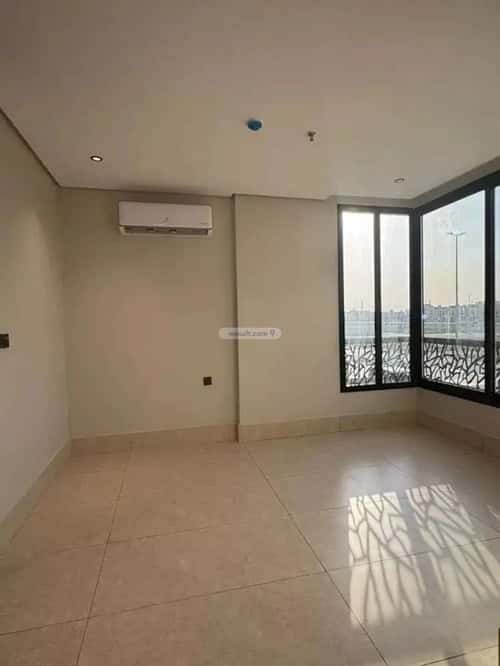 Apartment 198 SQM with 5 Bedrooms King Fahad Dist, Aldammam