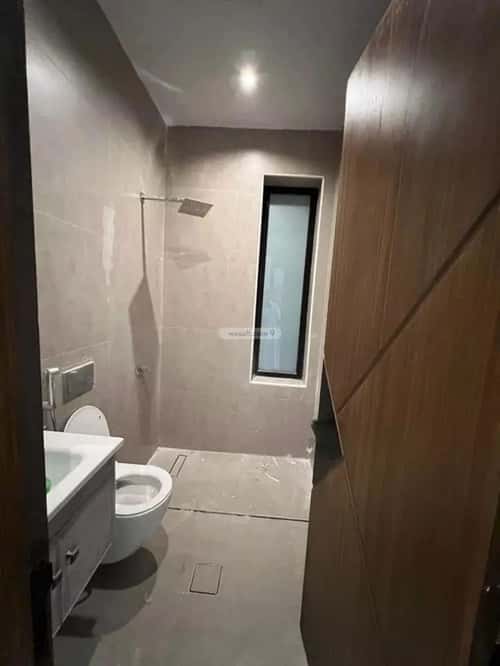 شقة 170 متر مربع ب 5 غرف الشعلة، الدمام