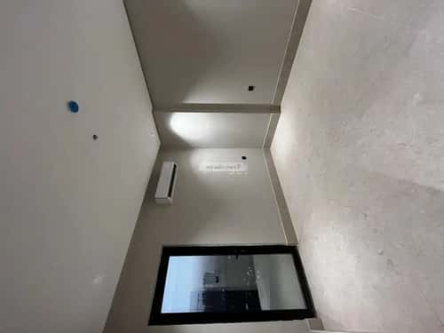 شقة 181 متر مربع ب 5 غرف ضاحية الملك فهد، الدمام