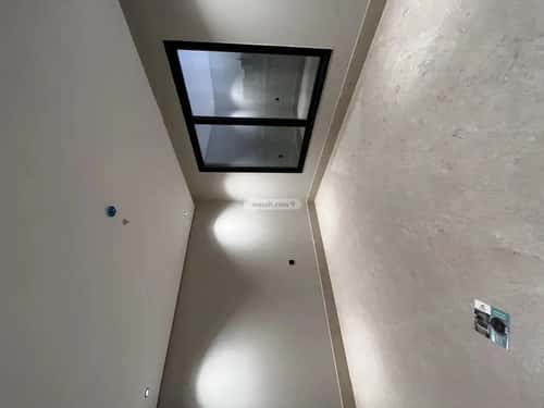 شقة 181 متر مربع ب 5 غرف ضاحية الملك فهد، الدمام