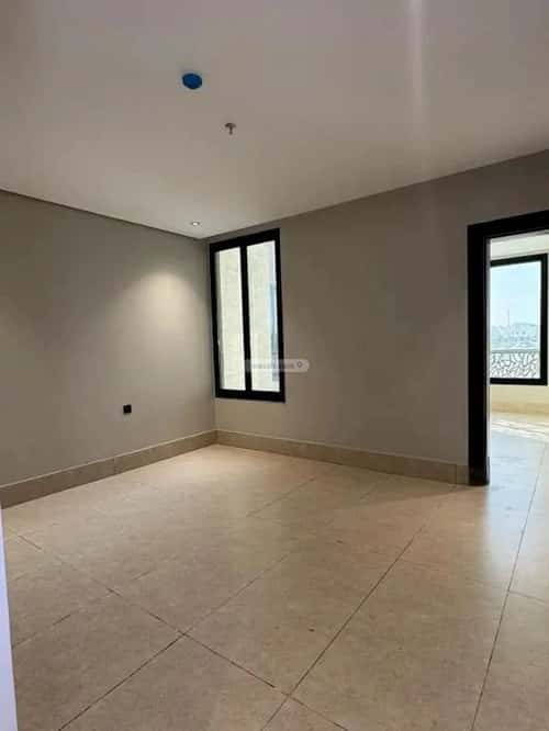 شقة 181 متر مربع ب 5 غرف ضاحية الملك فهد، الدمام