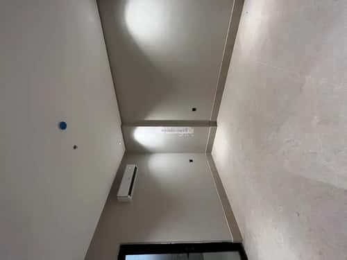 Apartment 206 SQM with 6 Bedrooms King Fahad Dist, Aldammam