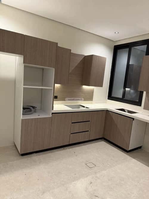 شقة 5 غرف في طيبة