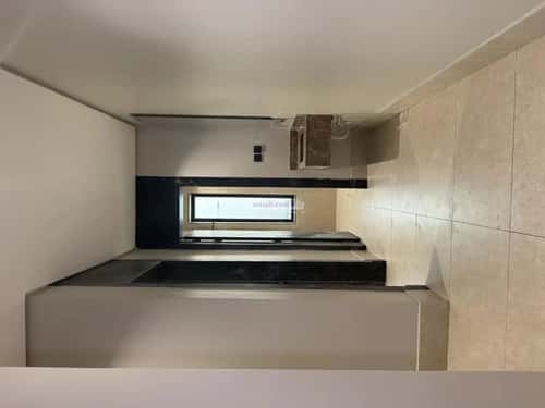 شقة 199 متر مربع ب 5 غرف ضاحية الملك فهد، الدمام