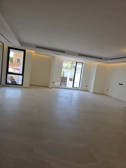 فيلا 390 متر مربع غربية على شارع 32م المرجان، شمال جدة، جدة