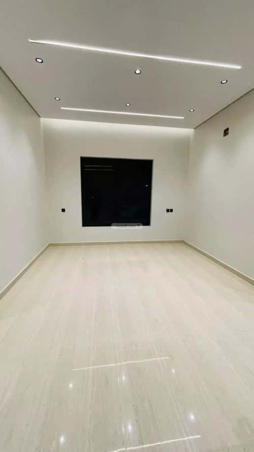 فيلا 313 متر مربع شرقية على شارع 15م الحزم، غرب الرياض، الرياض