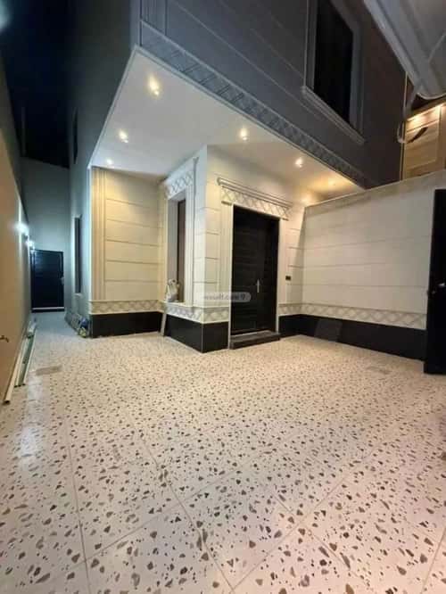 Floor 208 SQM with 5 Bedrooms Ar-Rimal, East Riyadh, Riyadh