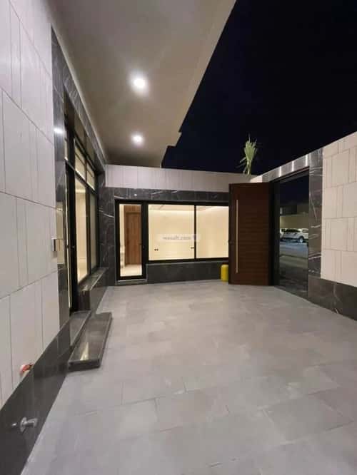 فيلا 338 متر مربع جنوبية على شارع 15م النرجس، شمال الرياض، الرياض