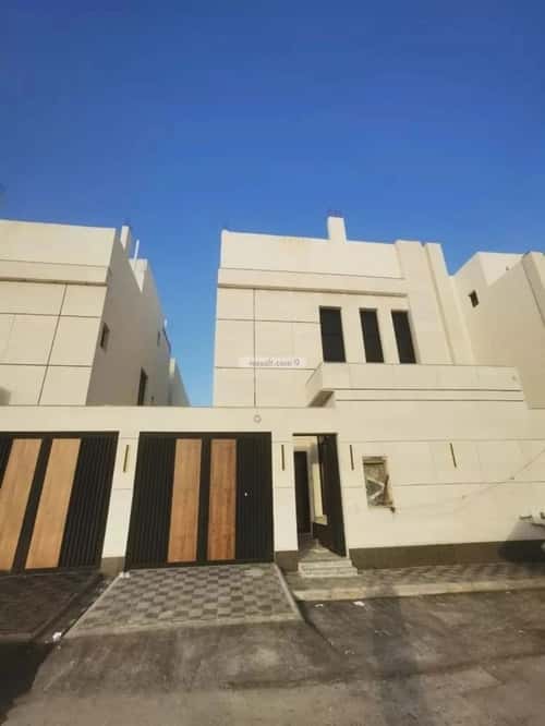 Villa 227 SQM Facing West on 20m Width Street Al-Maizaliyah, East Riyadh, Riyadh
