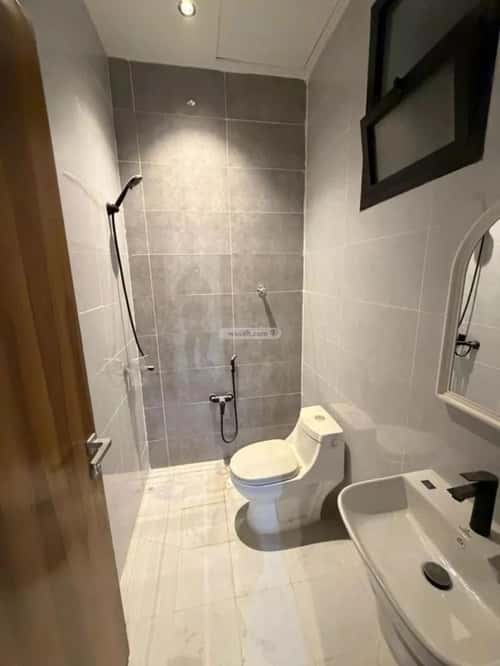 Floor 208 SQM with 5 Bedrooms Ar-Rimal, East Riyadh, Riyadh