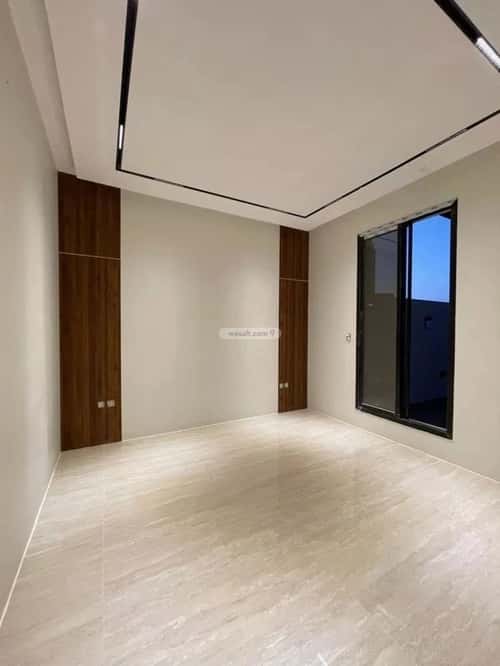 فيلا 340 متر مربع شمالية على شارع 15م الملقا، شمال الرياض، الرياض