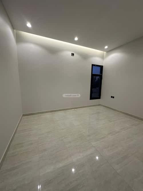 5 bedroom villa in Al Janadriyah