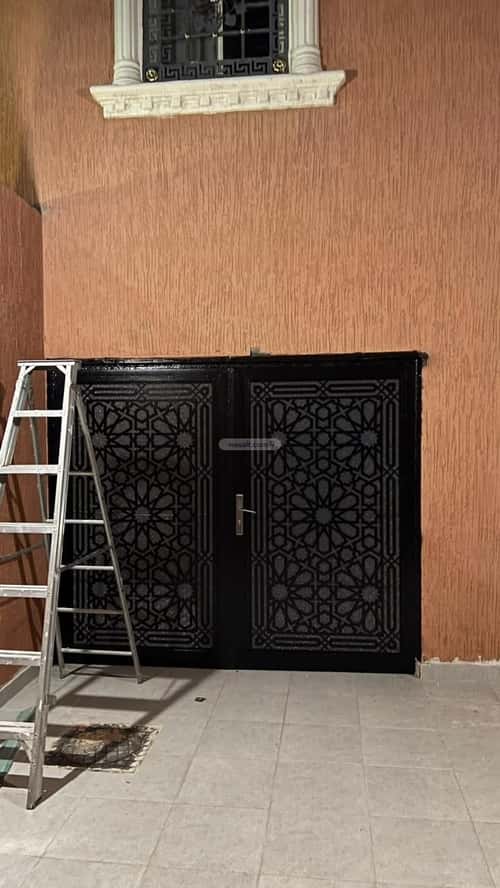 Building 605 SQM Facing West Um Alarad, Alttayif