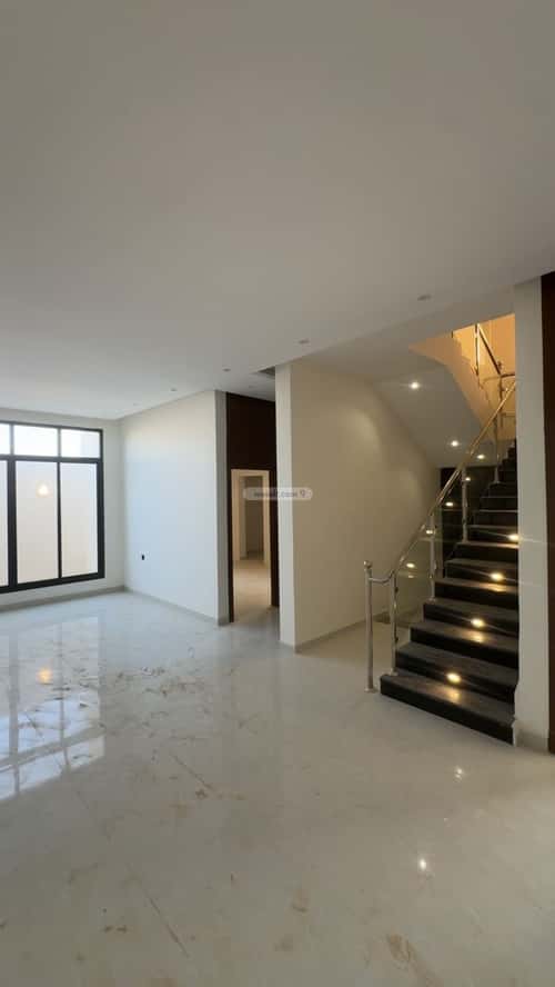 Villa 200 SQM Facing West with 6 Bedrooms Dahiat Namar, West Riyadh, Riyadh