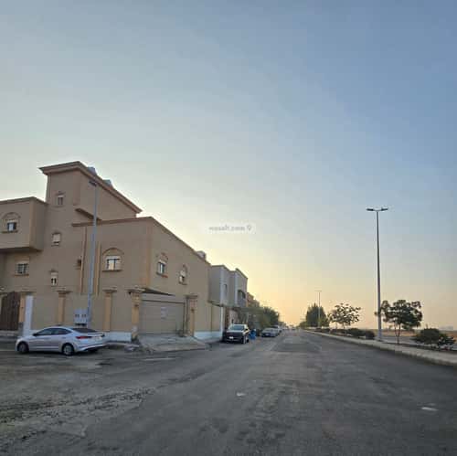 Building 500 SQM with 3 Floors Facing North Teebah, North Jeddah, Jeddah