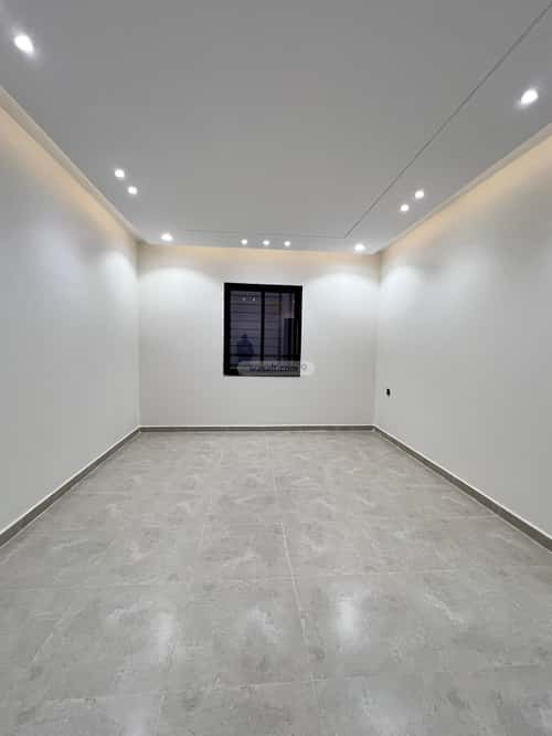 شقة 226 متر مربع ب 6 غرف الظرفة، خميس مشيط