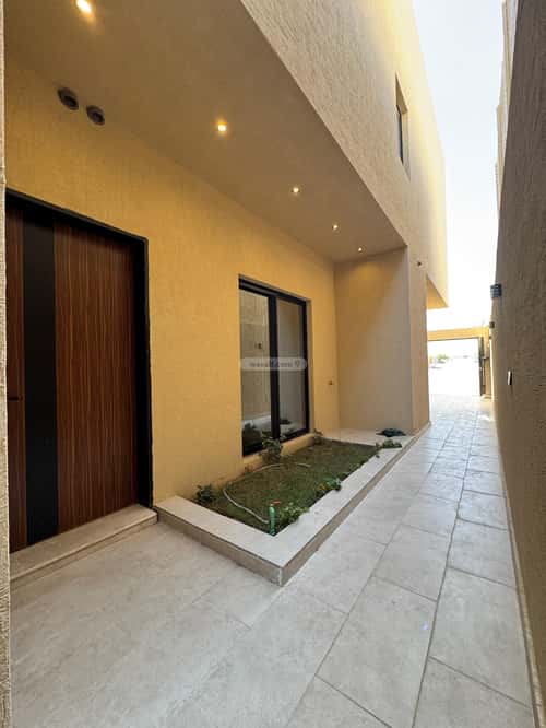 Floor 164 SQM with 5 Bedrooms Ash-Shifa, South Riyadh, Riyadh