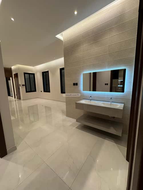 Floor 164 SQM with 5 Bedrooms Ash-Shifa, South Riyadh, Riyadh