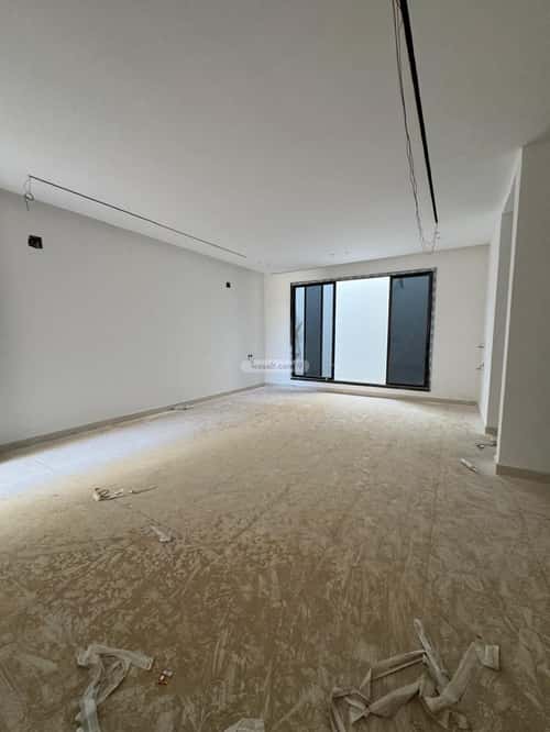 فيلا 250 متر مربع شرقية على شارع 20م النظيم، شرق الرياض، الرياض