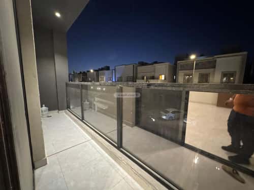 Floor 179 SQM with 5 Bedrooms Al-Qadisiyah, East Riyadh, Riyadh